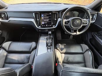 Used Volvo V60 2019 for sale - 79700065: Photo