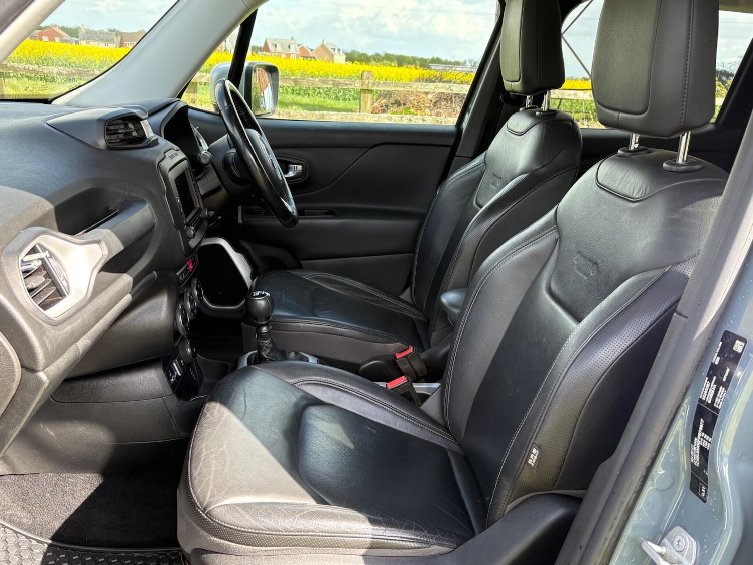 Used Jeep Renegade 2015 for sale - 78215973: Photo 14