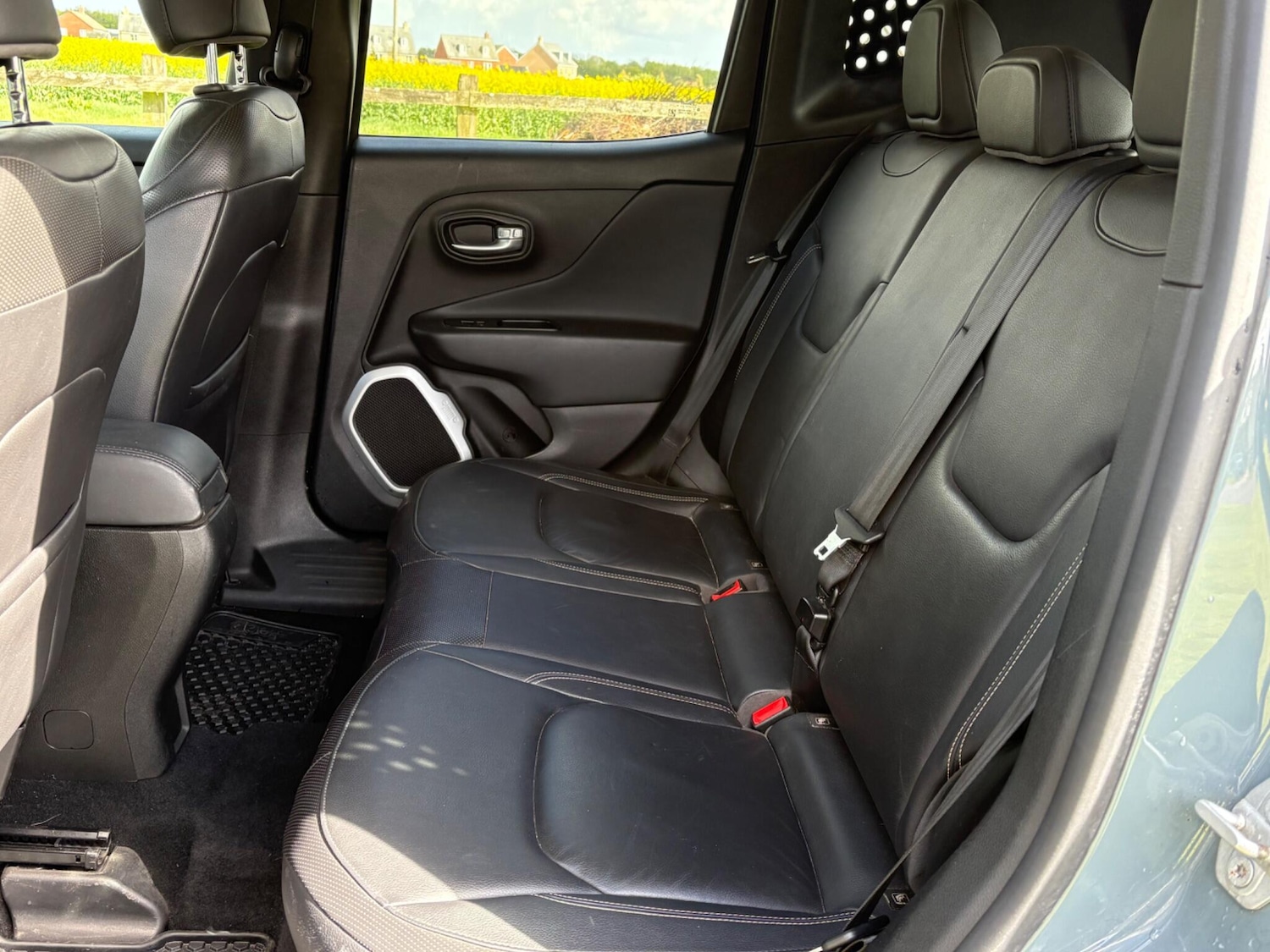 Used Jeep Renegade 2015 for sale - 78215973: Photo 16