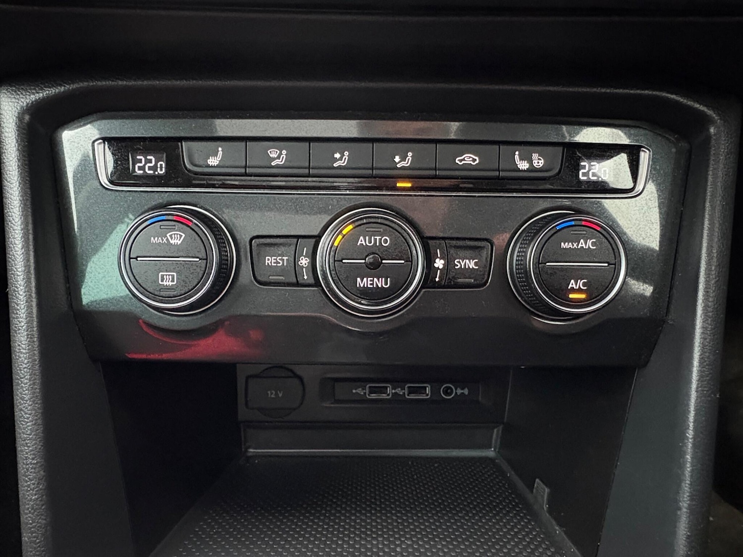 Used Volkswagen Tiguan 2020 for sale - 77389123: Photo 25