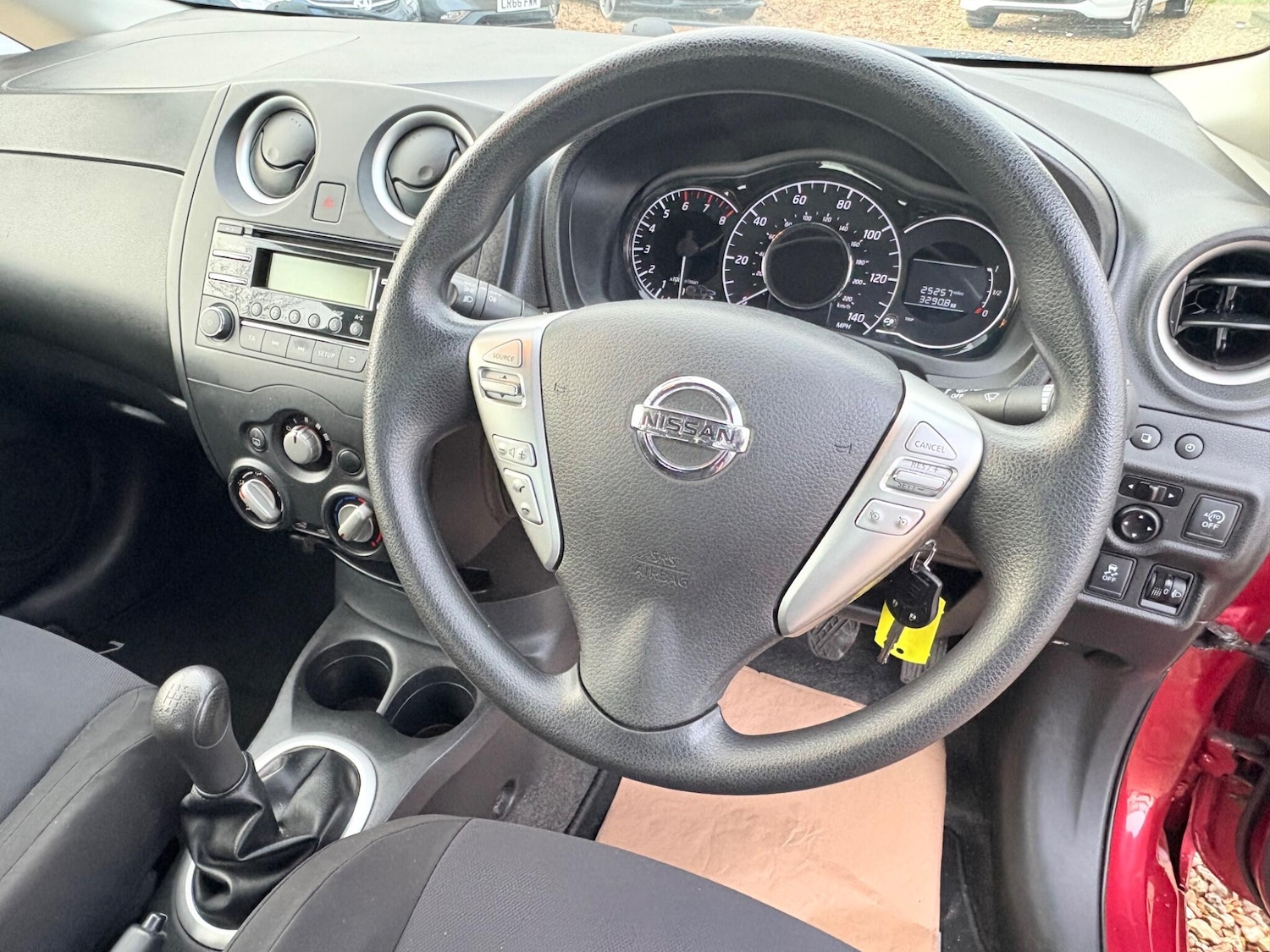 Used Nissan Note 2014 for sale - 76745466: Photo 11