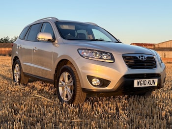 Used Hyundai Santa Fe 2010 for sale - 79442657: Photo