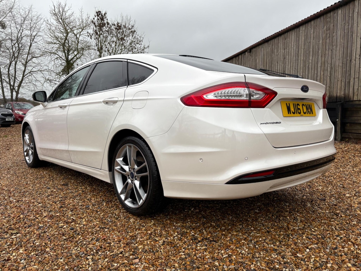 Used Ford Mondeo 2016 for sale - 76773541: Photo 7