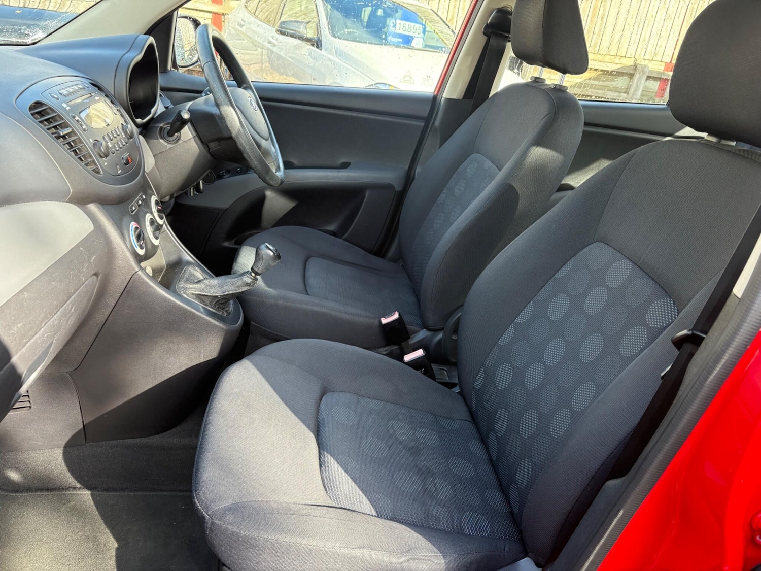 Used Hyundai i10 2009 for sale - 76434559: Photo 11