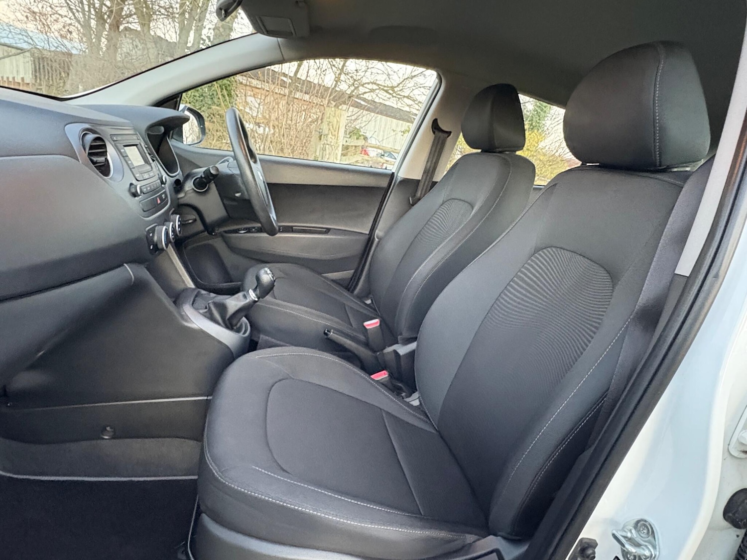 Used Hyundai i10 2018 for sale - 76635921: Photo 12