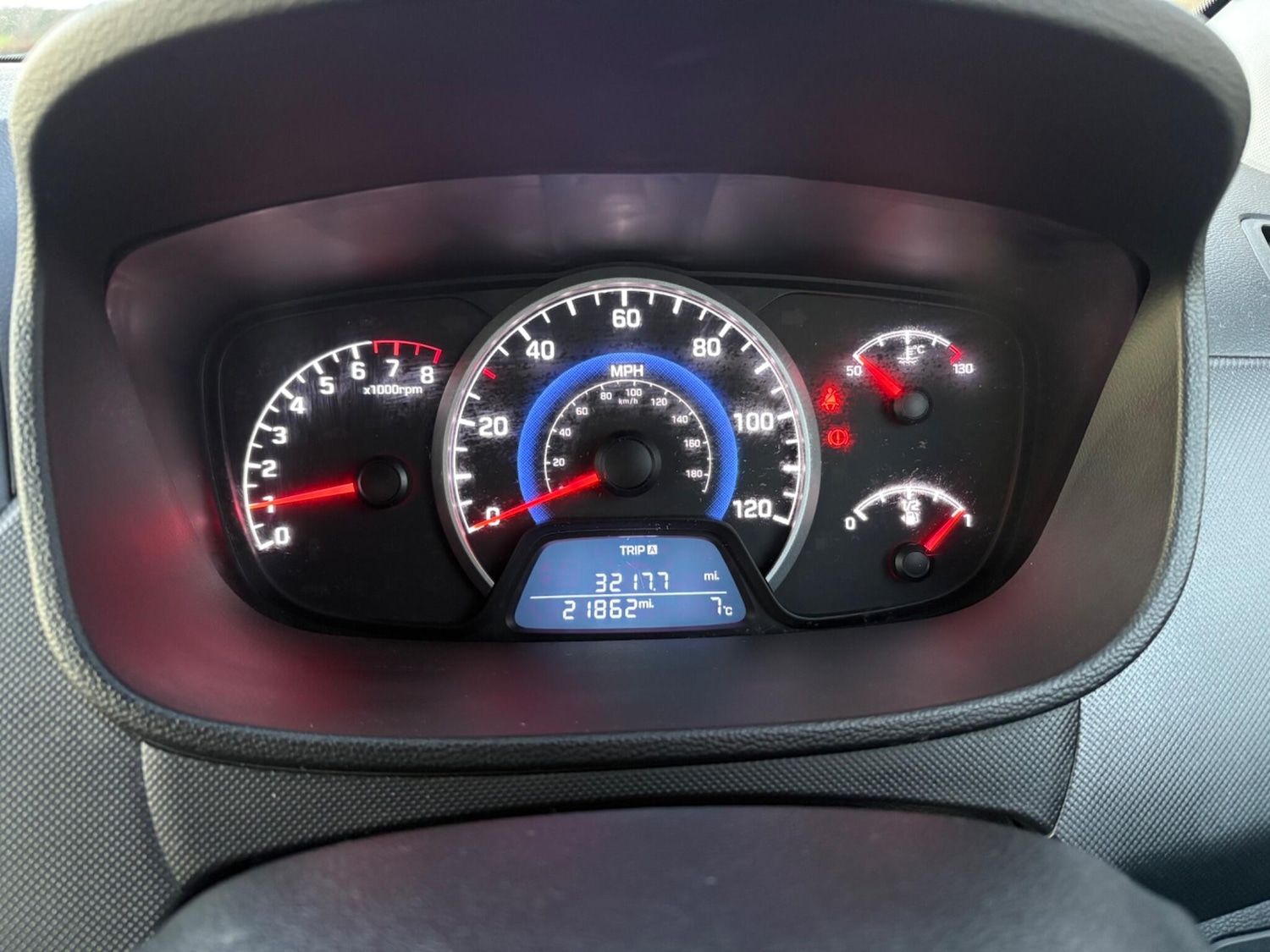 Used Hyundai i10 2018 for sale - 76635921: Photo 20