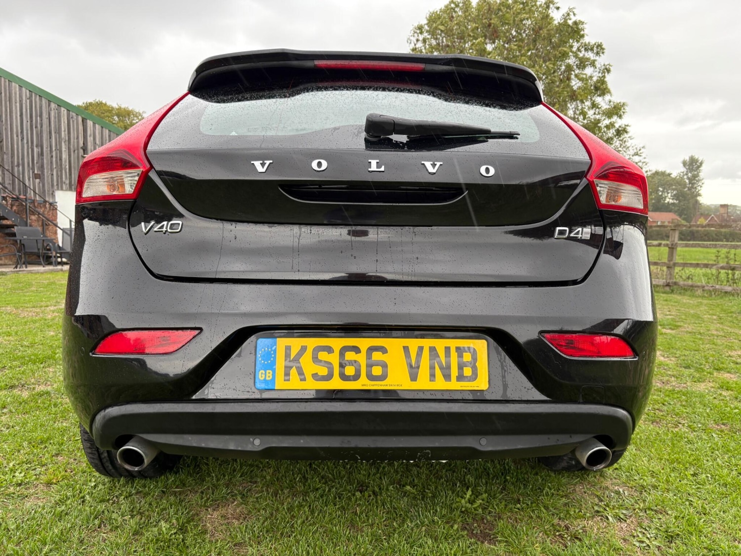 Used Volvo V40 2016 for sale - 77060773: Photo 8