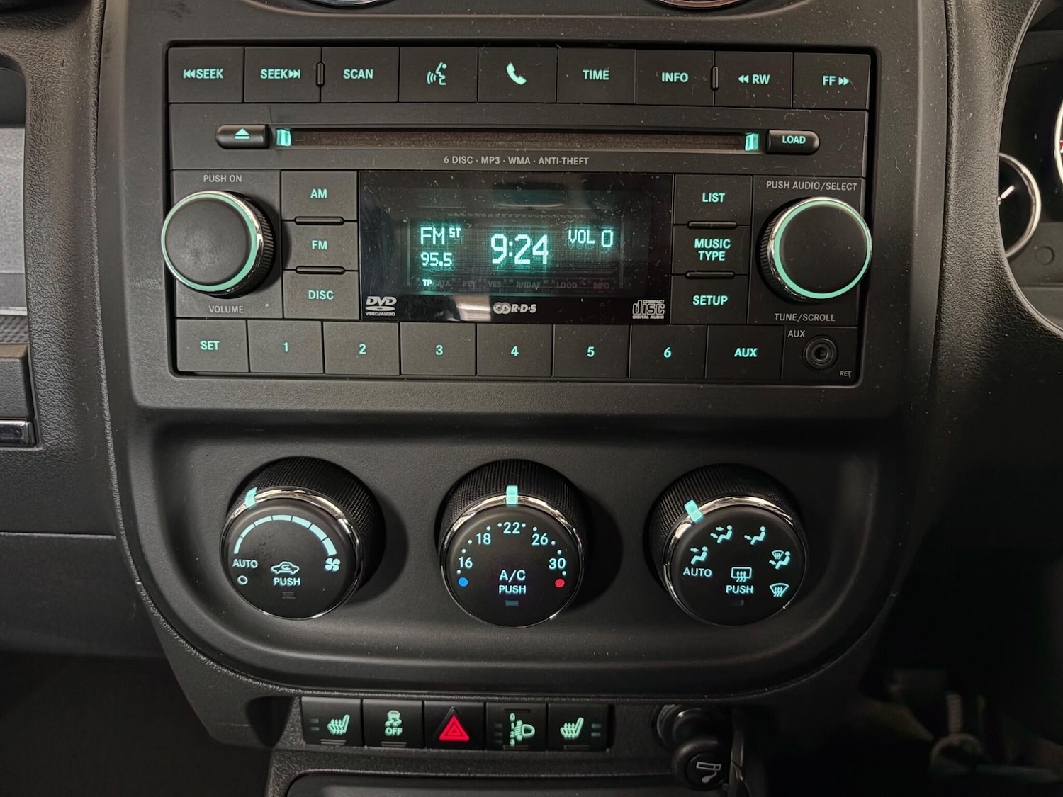 Used Jeep Compass 2012 for sale - 78117938: Photo 2