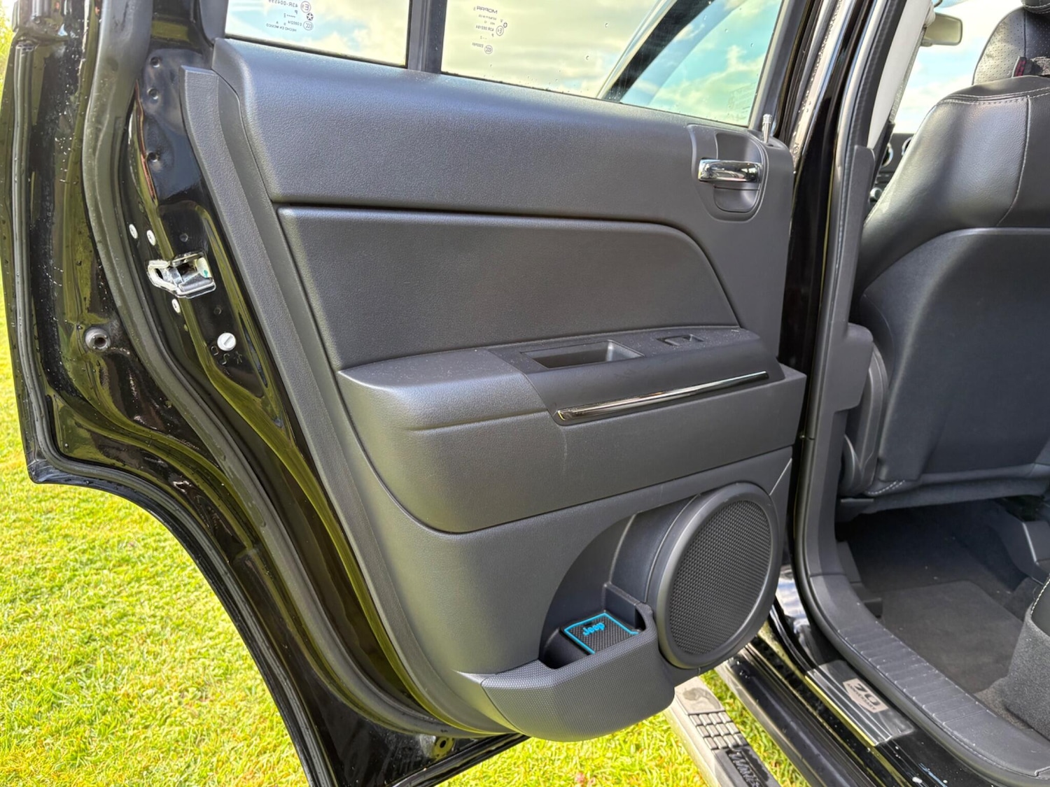 Used Jeep Compass 2012 for sale - 78117938: Photo 7