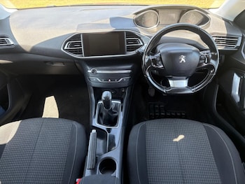 Used Peugeot 308 SW 2017 for sale - 79019882: Photo