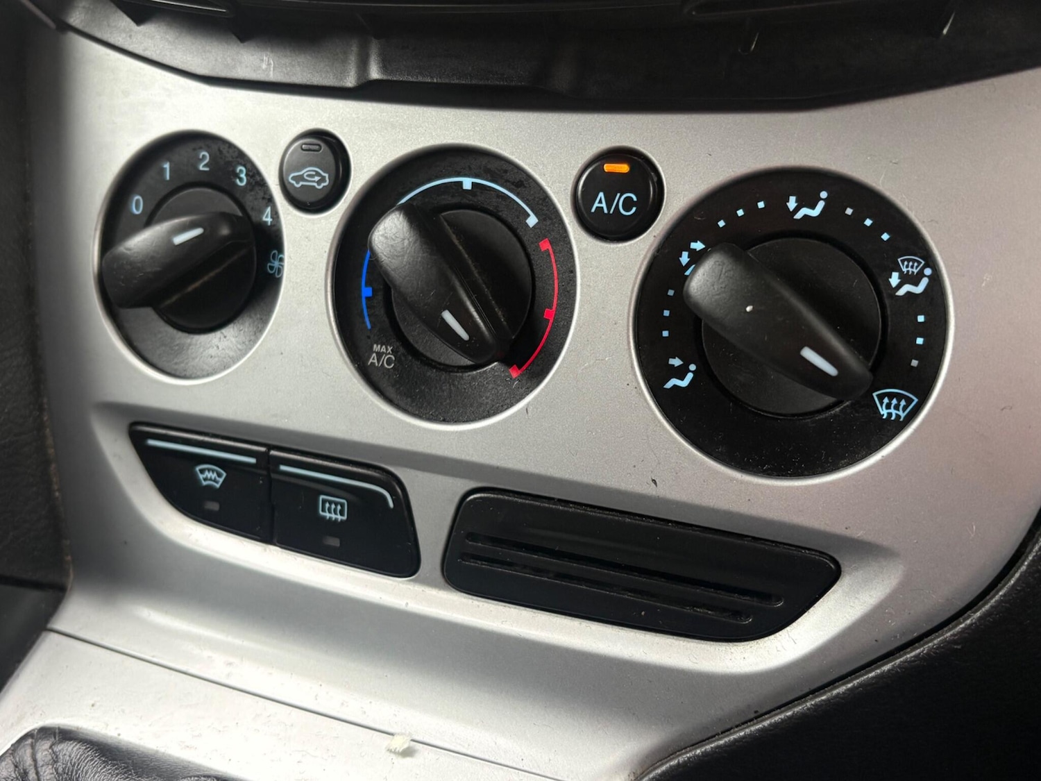 Used Ford Focus 2012 for sale - 77307776: Photo 20