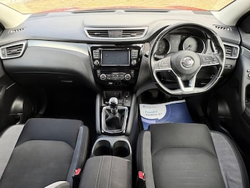 Used Nissan Qashqai 2017 for sale - 75509796: Photo