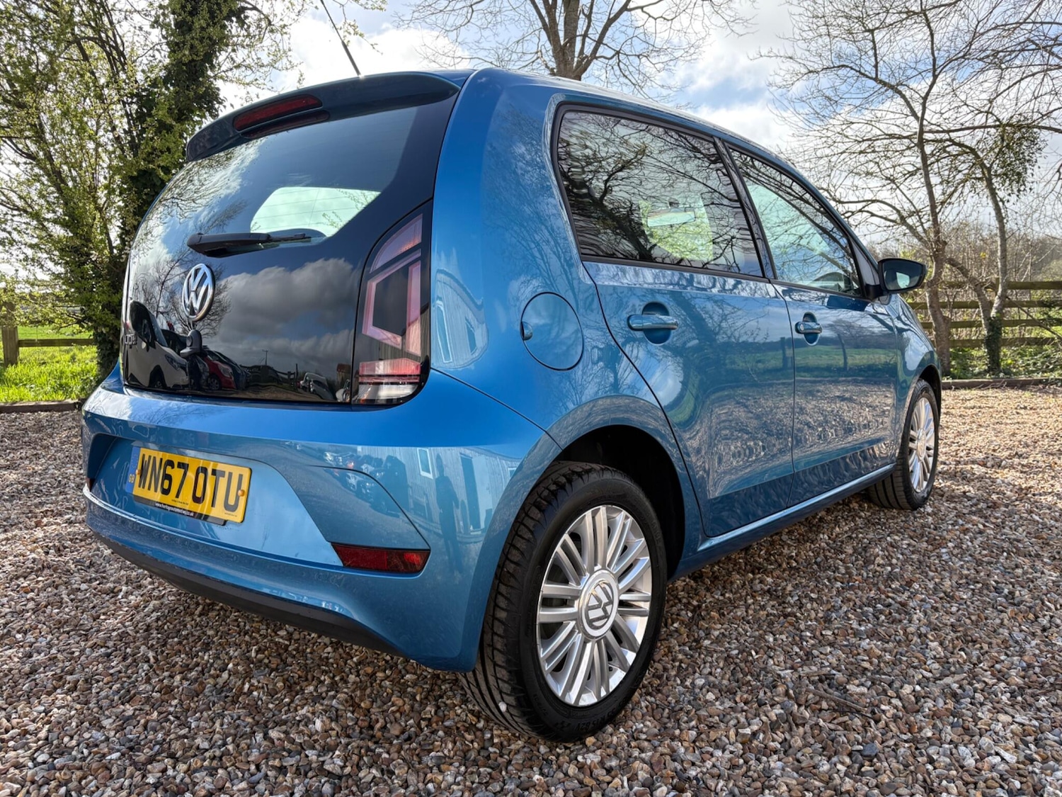 Used Volkswagen up! 2017 for sale - 77927547: Photo 12