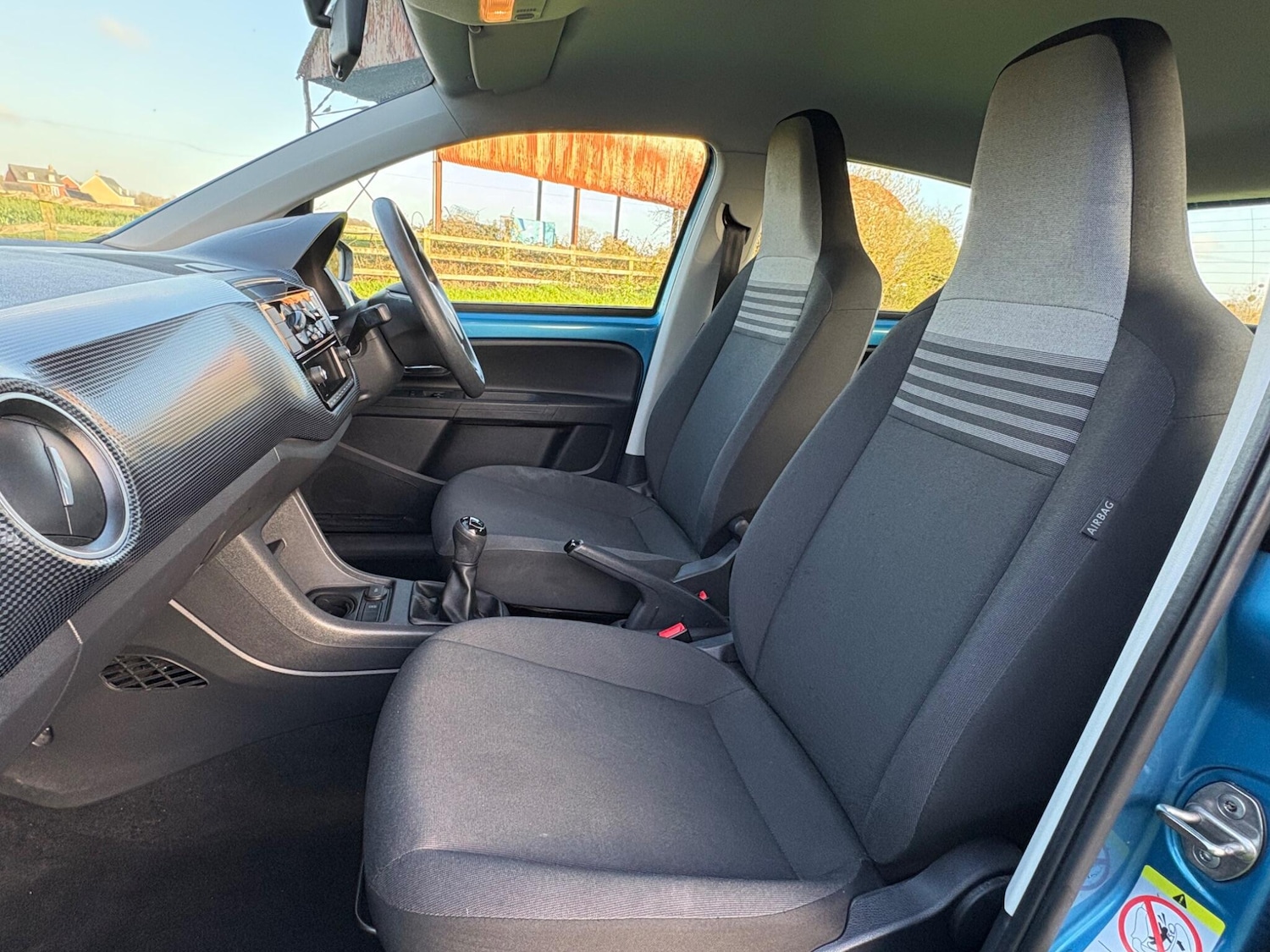 Used Volkswagen up! 2017 for sale - 77927547: Photo 14