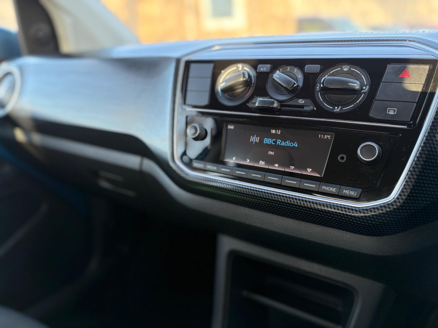 Used Volkswagen up! 2017 for sale - 77927547: Photo 16