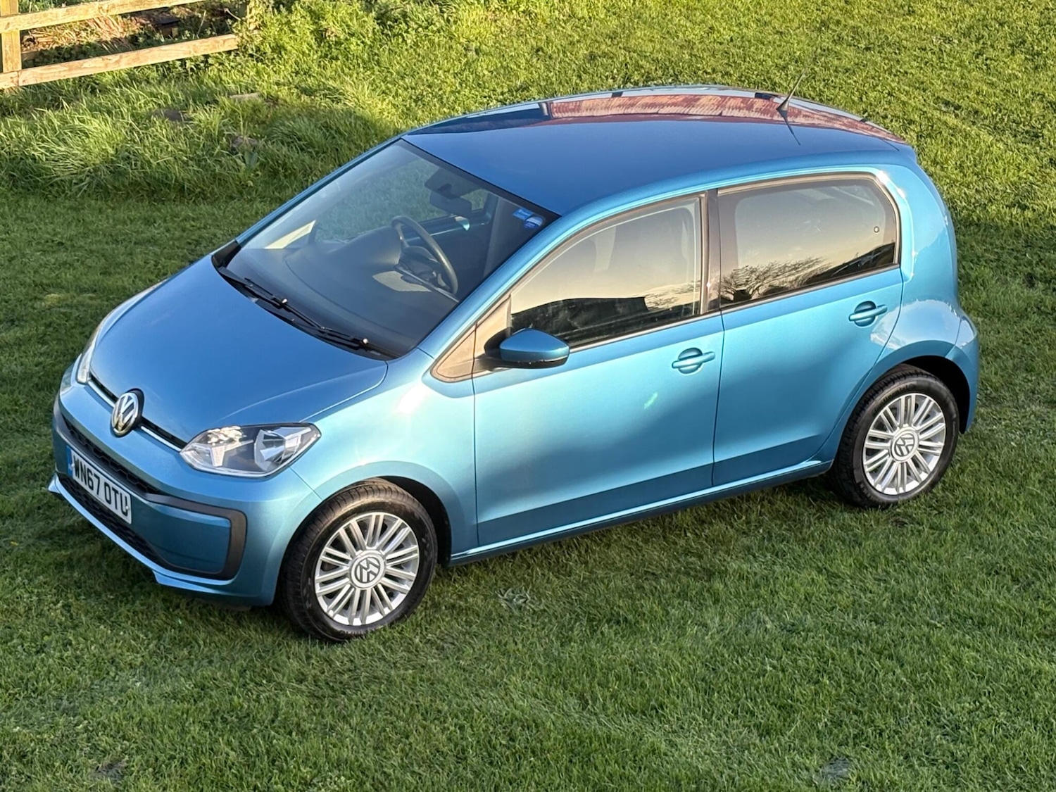 Used Volkswagen up! 2017 for sale - 77927547: Photo 27