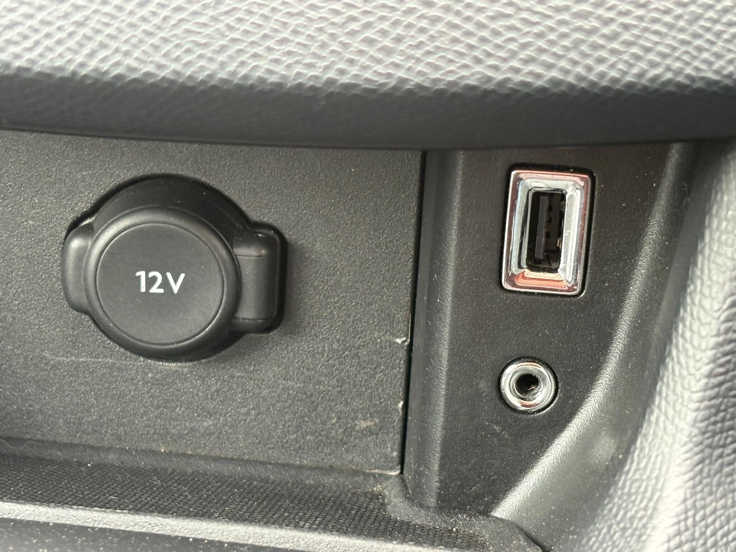 Used Peugeot 308 2016 for sale - 78198221: Photo 15