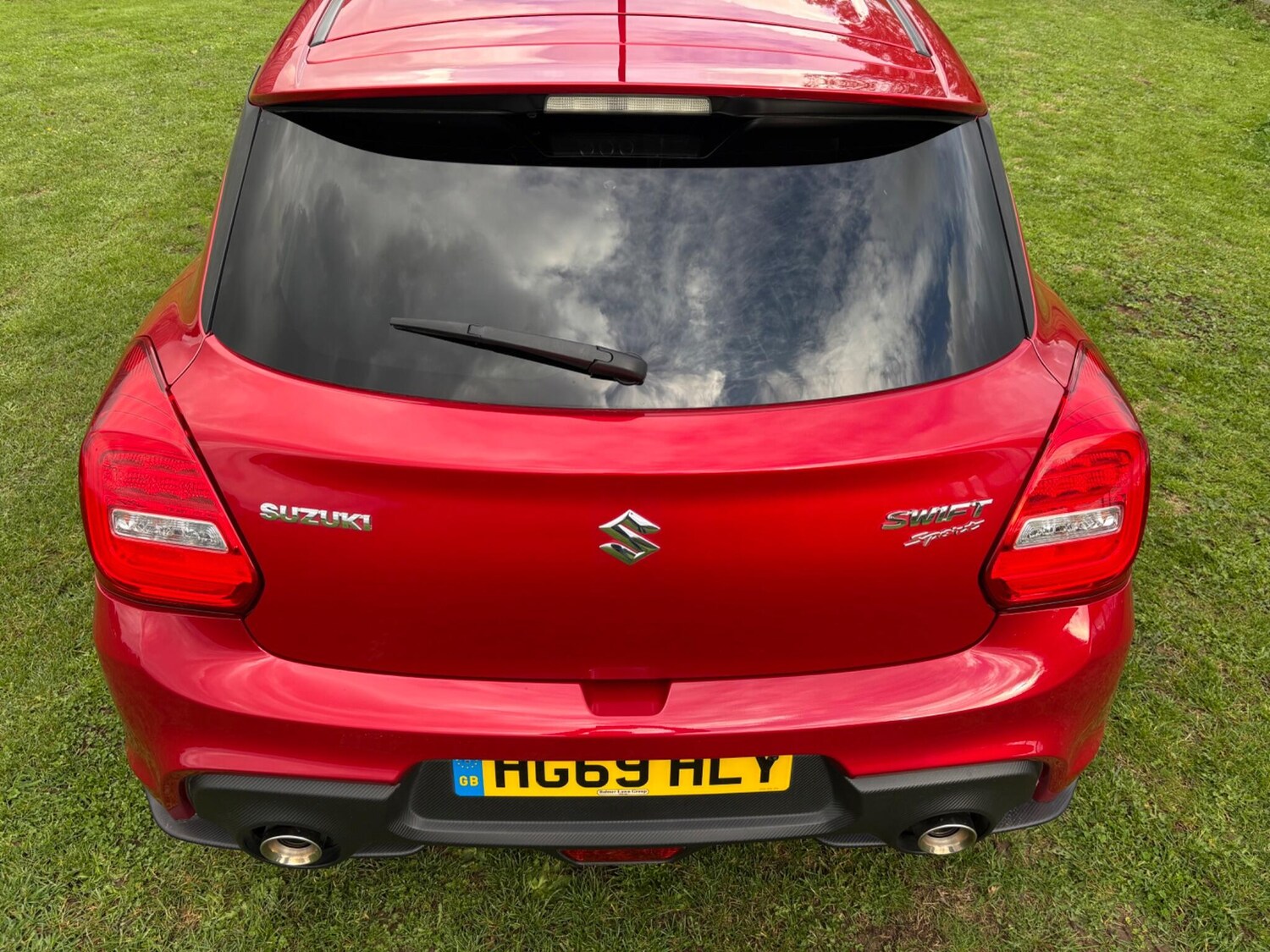 Used Suzuki Swift 2019 for sale - 76297401: Photo 11