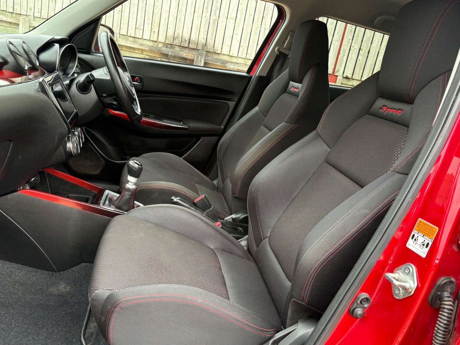 Used Suzuki Swift 2019 for sale - 76297401: Photo 14