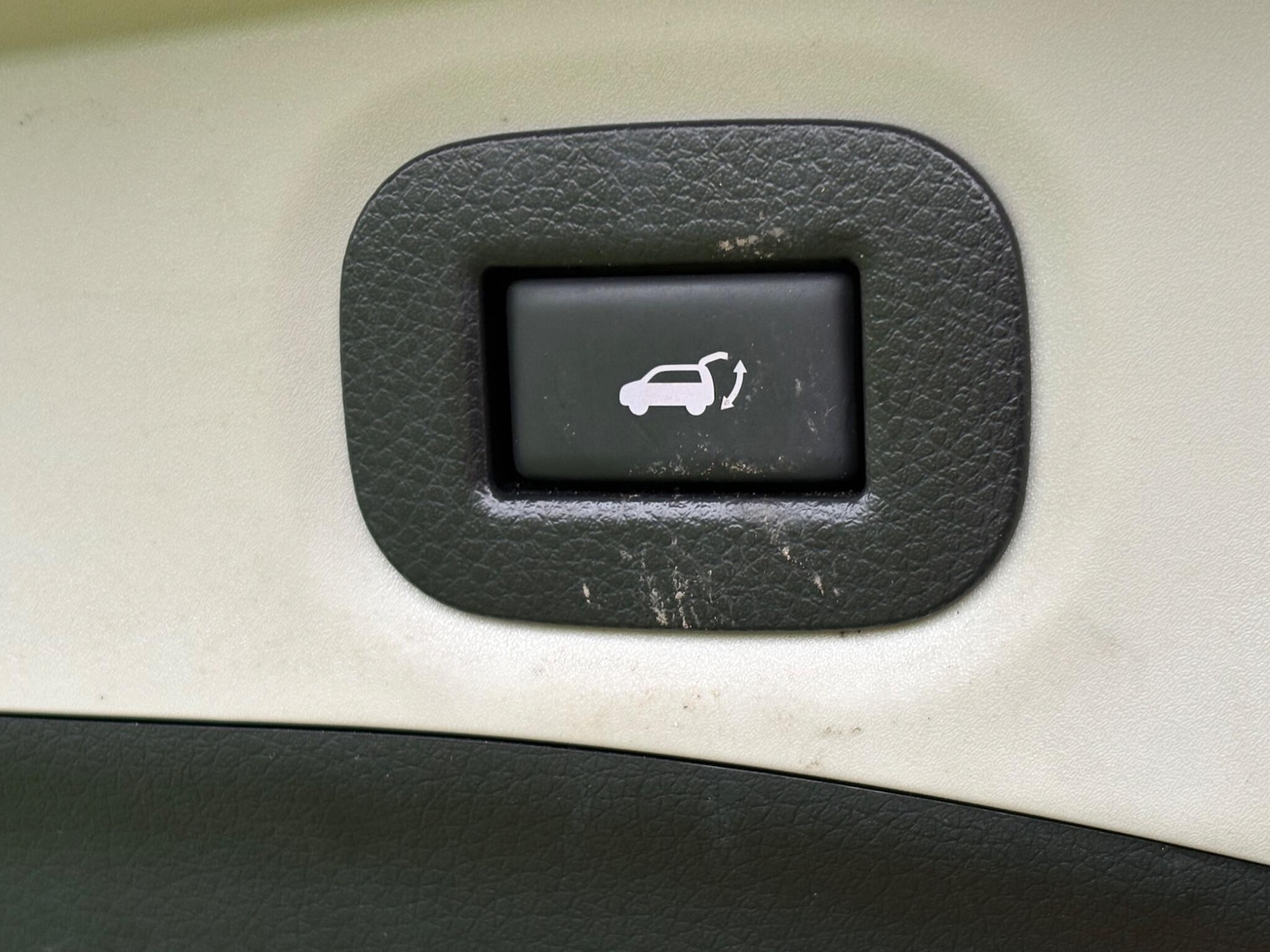 Used Nissan X-Trail 2018 for sale - 77740191: Photo 28