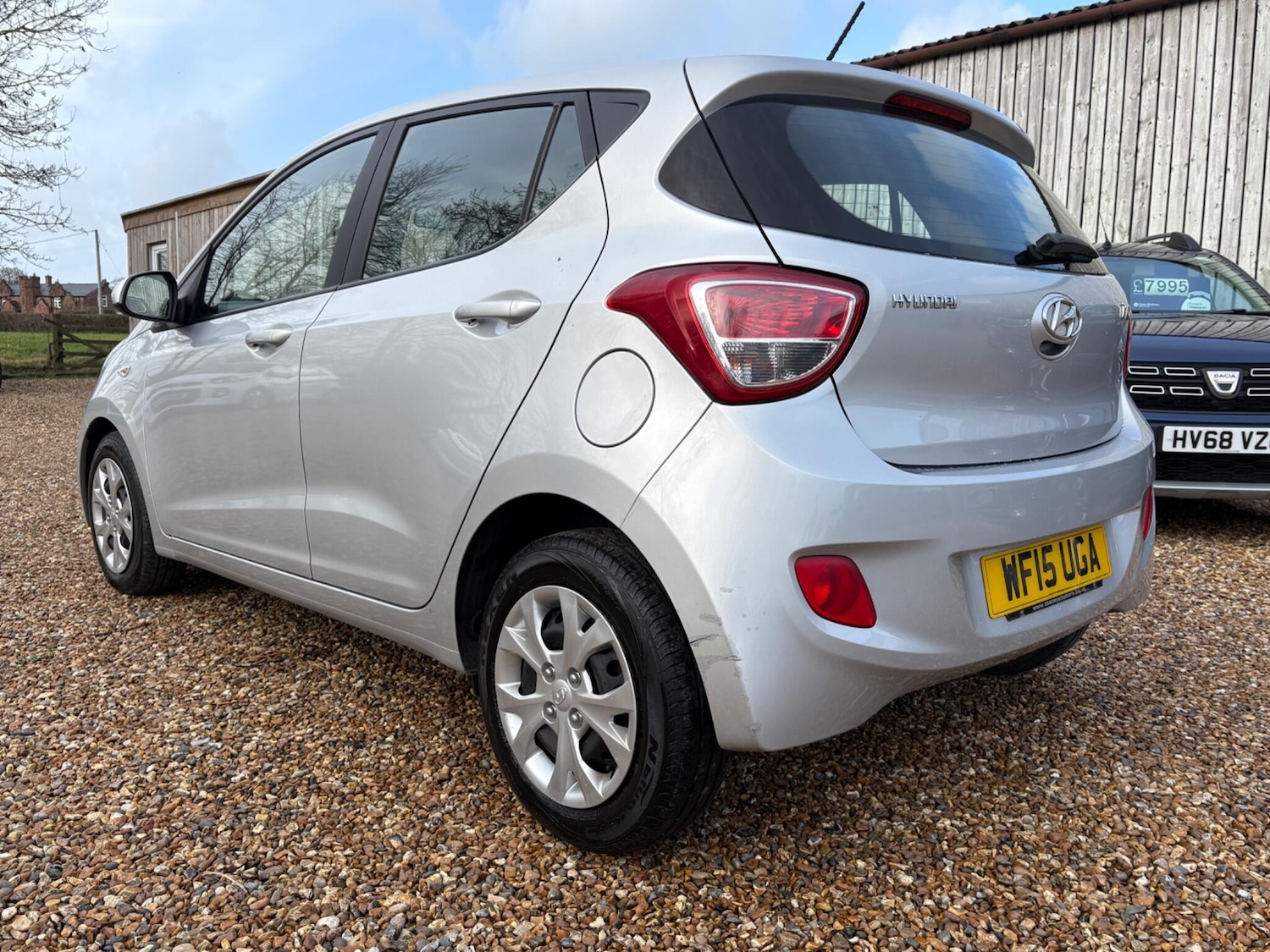 Used Hyundai i10 2015 for sale - 77627656: Photo 6