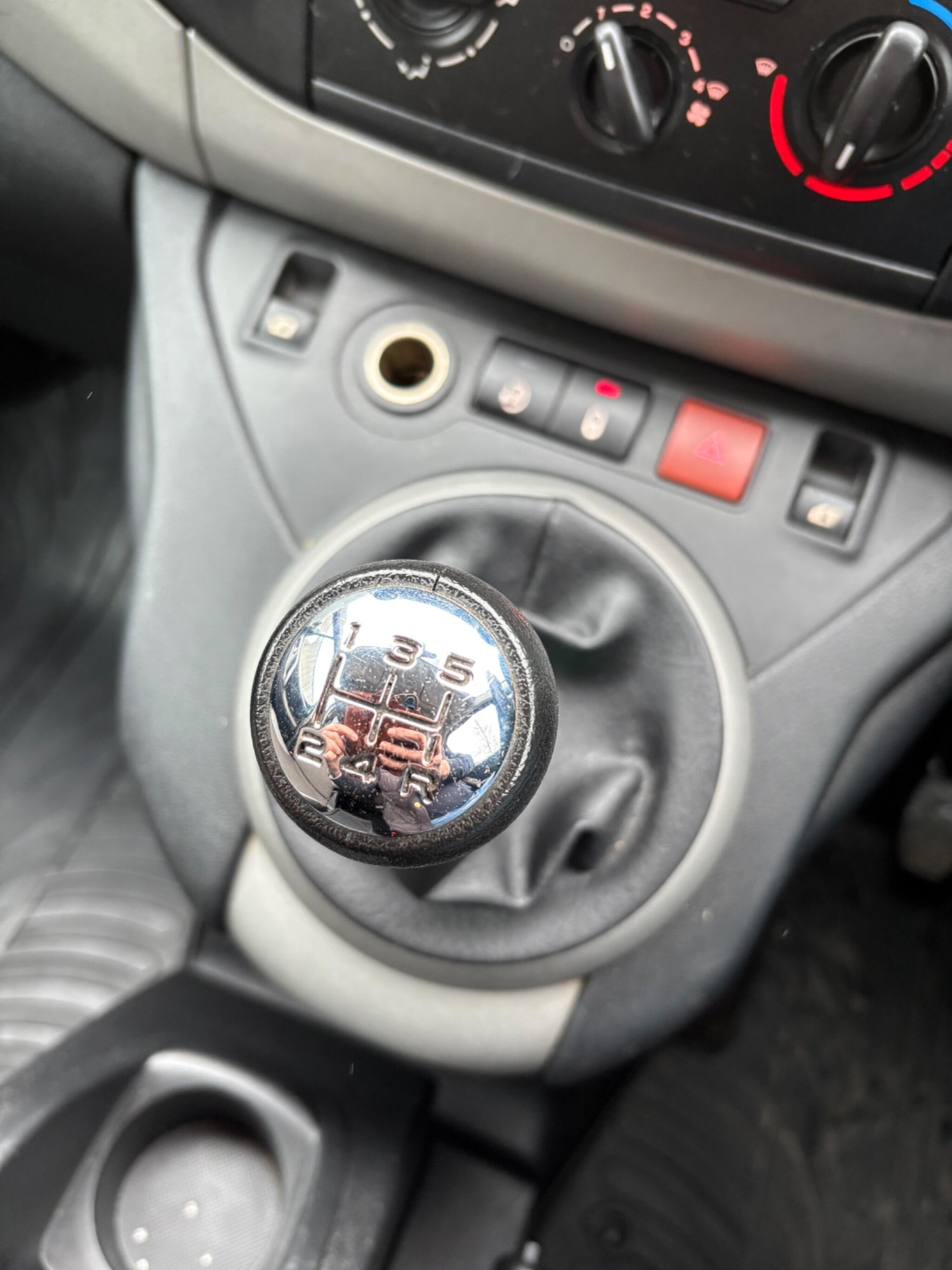 Used Peugeot Partner Tepee 2010 for sale - 77021985: Photo 19