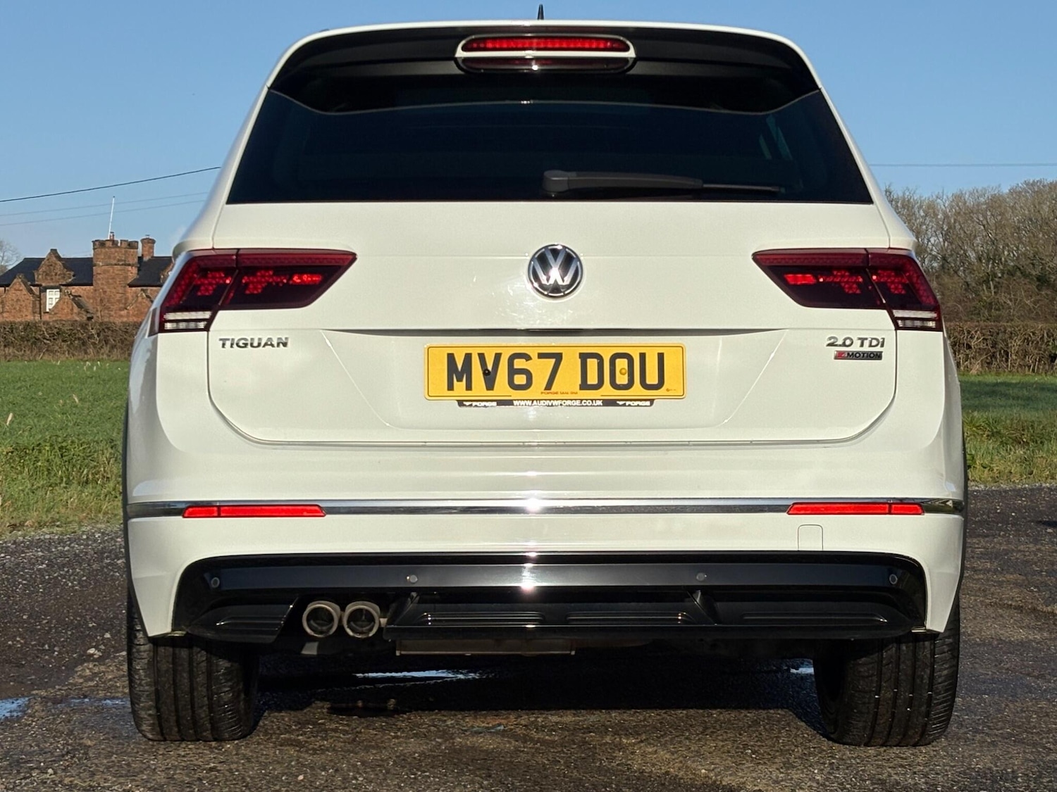 Used Volkswagen Tiguan 2017 for sale - 77010624: Photo 11