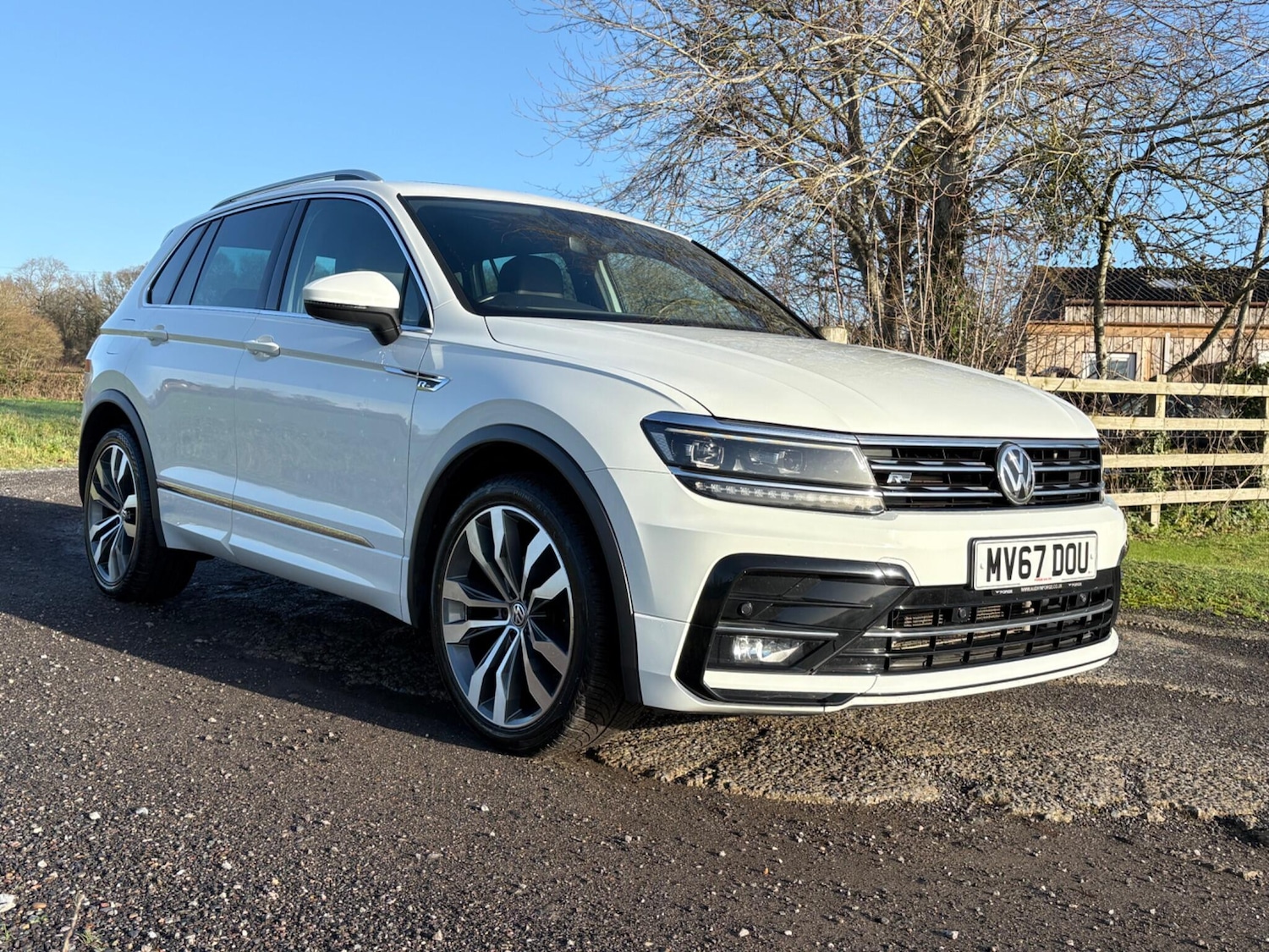 Used Volkswagen Tiguan 2017 for sale - 77010624: Photo 3