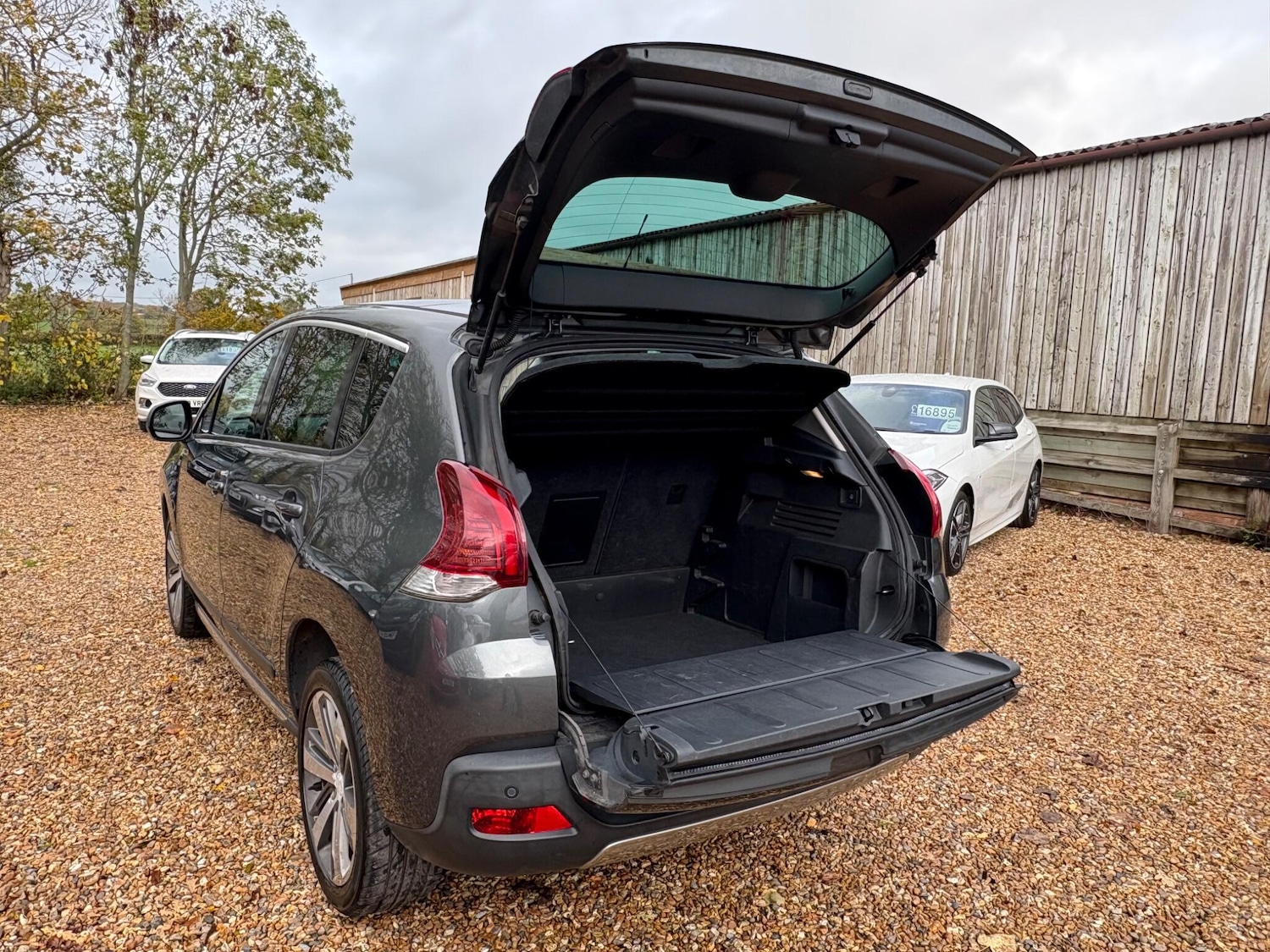 Used Peugeot 3008 2014 for sale - 77281202: Photo 9