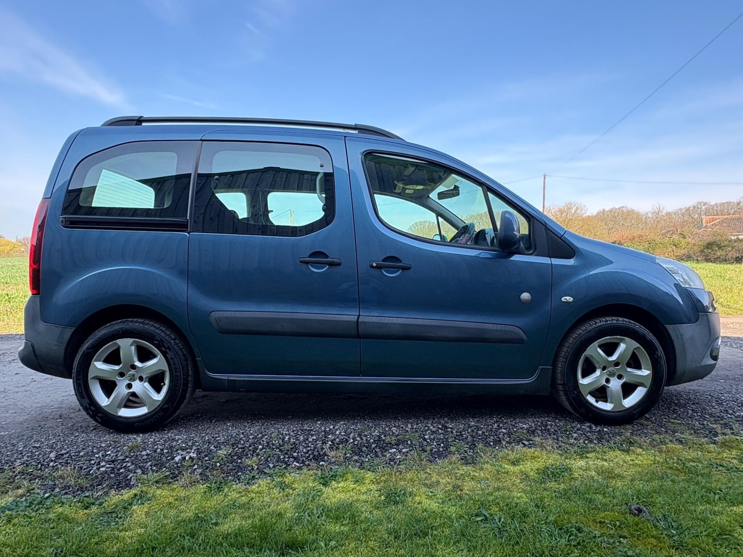 Used Peugeot Partner Tepee 2013 for sale - 77983065: Photo 11