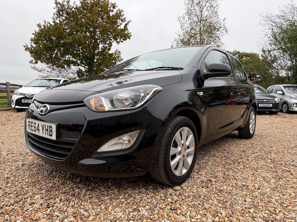 Used Hyundai i20 2014 for sale - 76285544: Photo 1