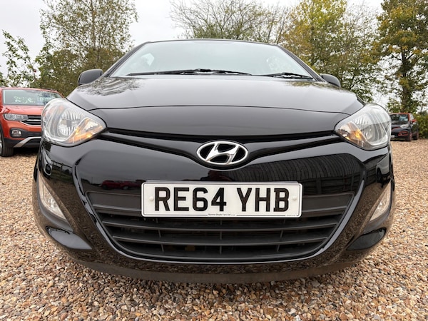 Used Hyundai i20 2014 for sale - 76285544: Photo 3
