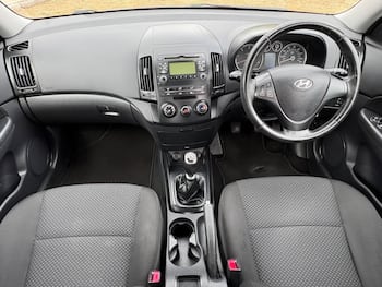 Used Hyundai i30 2010 for sale - 79700069: Photo