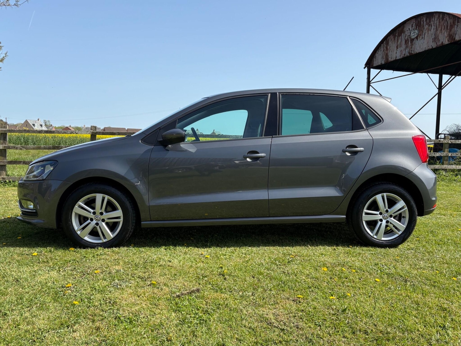 Used Volkswagen Polo 2017 for sale - 78175820: Photo 8