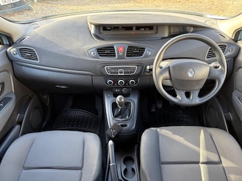 Used Renault Scenic 2009 for sale - 76410447: Photo