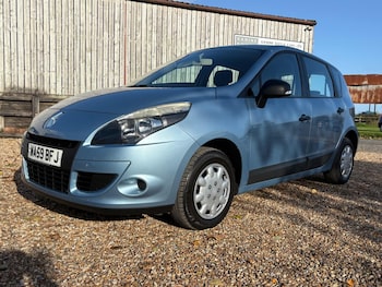 Used Renault Scenic 2009 for sale - 76410447: Photo