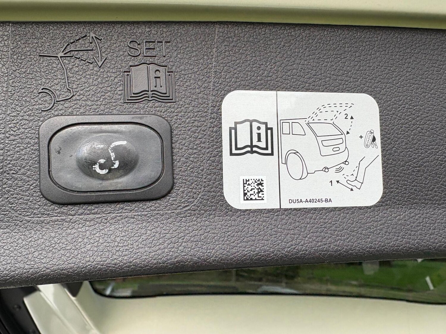 Used Ford Kuga 2017 for sale - 77894070: Photo 23