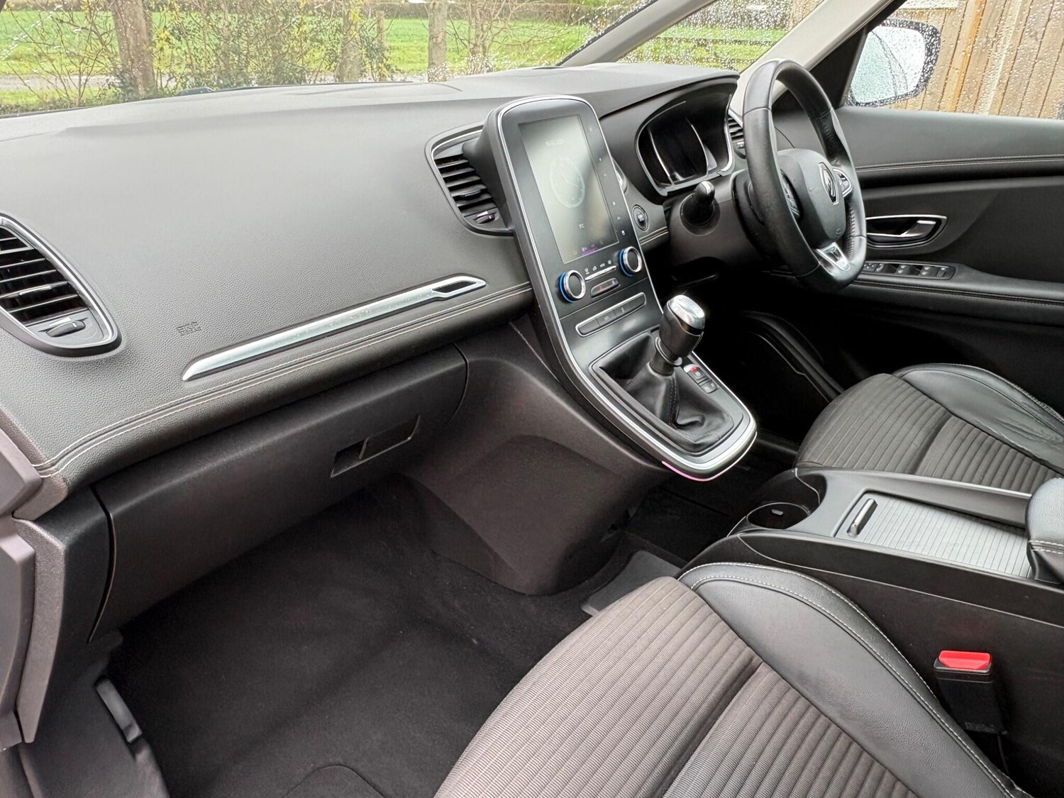 Used Renault Grand Scenic 2019 for sale - 77911361: Photo 14