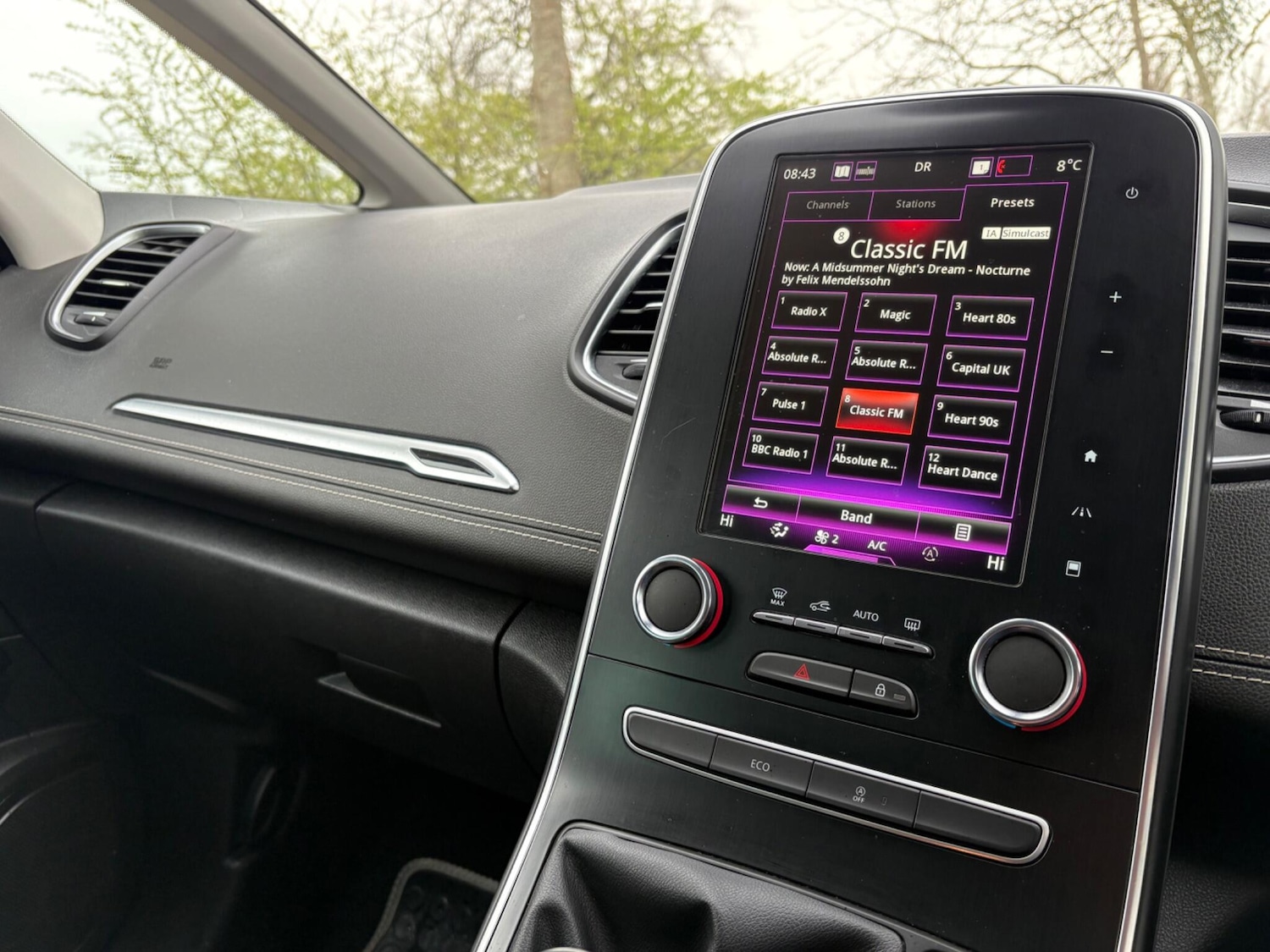 Used Renault Grand Scenic 2019 for sale - 77911361: Photo 35