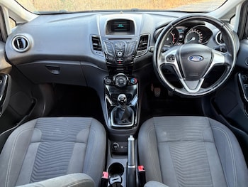 Used Ford Fiesta 2015 for sale - 79252901: Photo