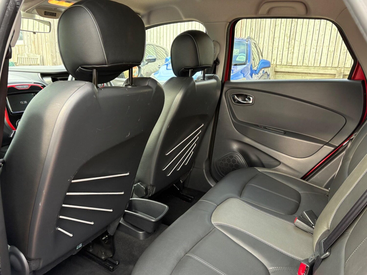 Used Renault Captur 2016 for sale - 77826845: Photo 15