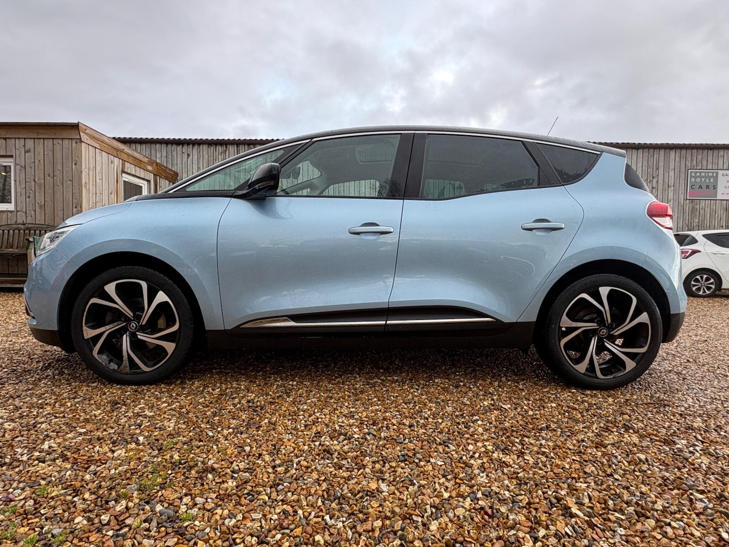 Used Renault Scenic 2017 for sale - 77360674: Photo 7