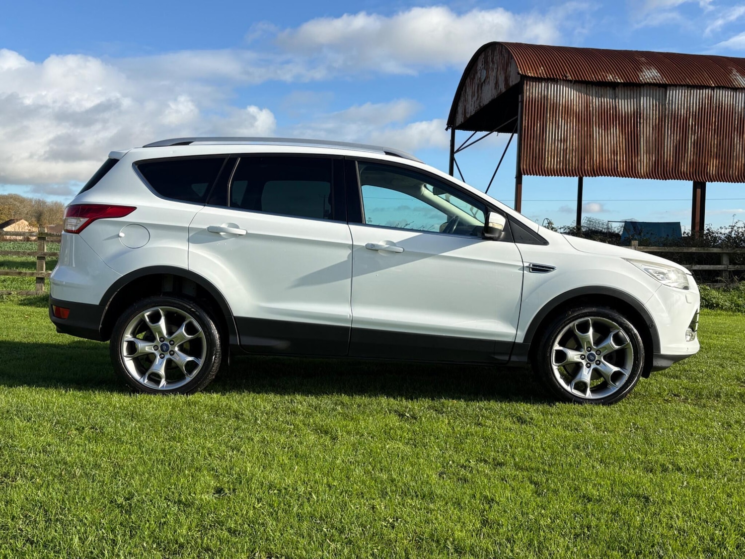 Used Ford Kuga 2014 for sale - 76614278: Photo 11