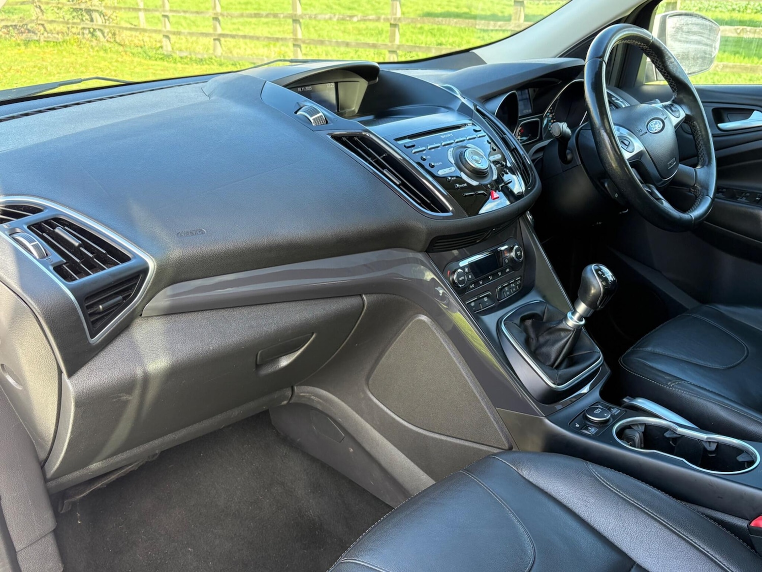 Used Ford Kuga 2014 for sale - 76614278: Photo 14