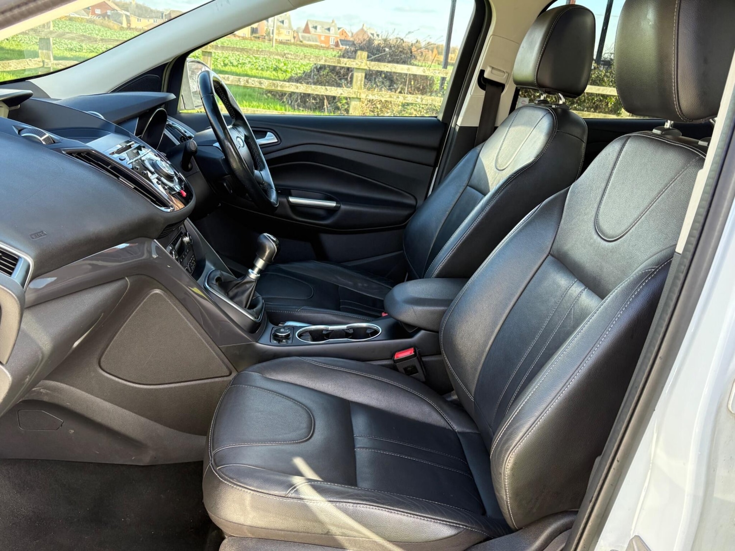 Used Ford Kuga 2014 for sale - 76614278: Photo 15