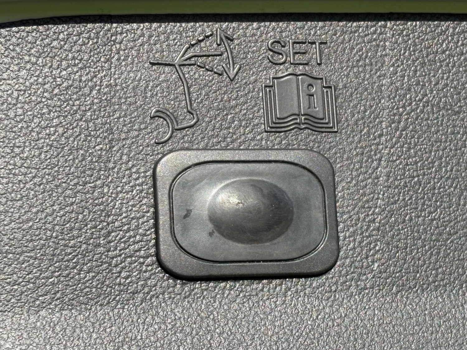 Used Ford Kuga 2014 for sale - 76614278: Photo 18