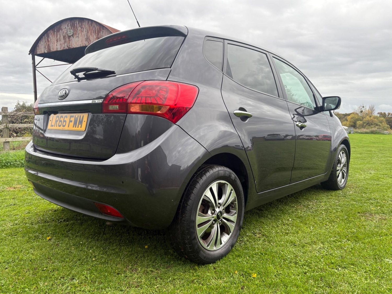 Used Kia Venga 2016 for sale - 76350686: Photo 12