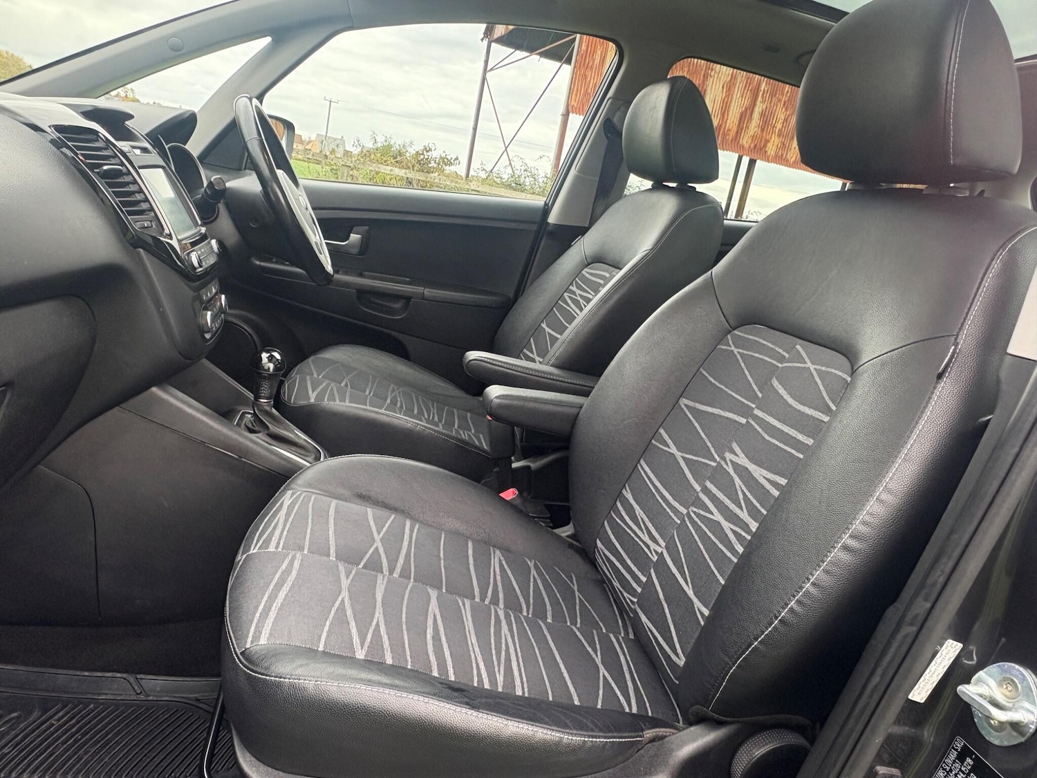 Used Kia Venga 2016 for sale - 76350686: Photo 14