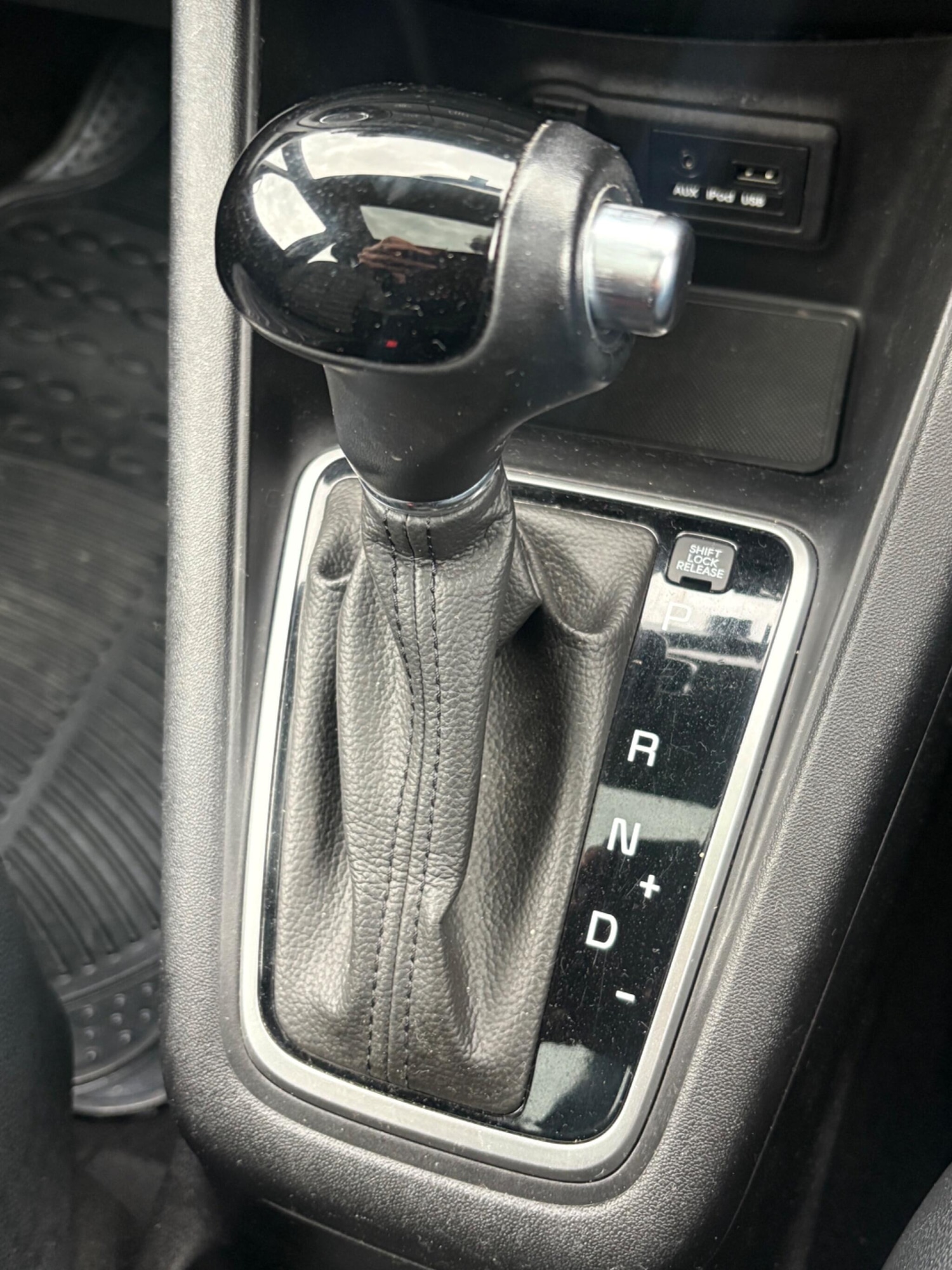 Used Kia Venga 2016 for sale - 76350686: Photo 16