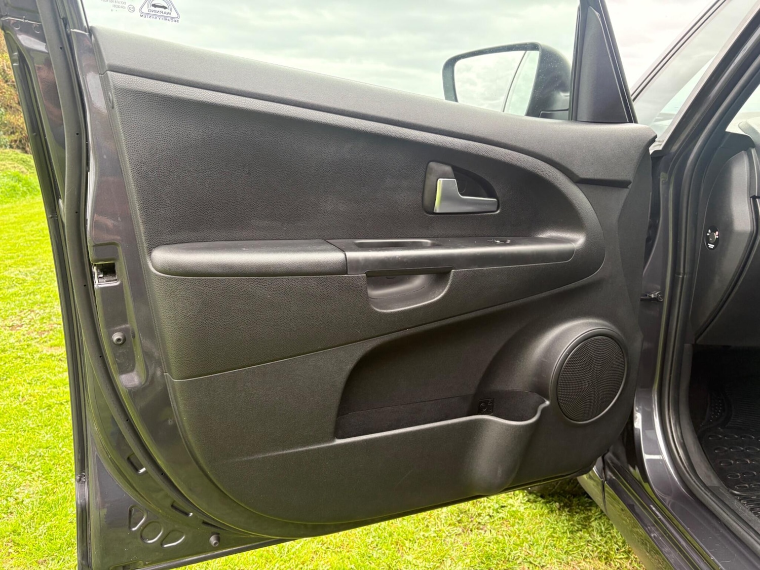 Used Kia Venga 2016 for sale - 76350686: Photo 29
